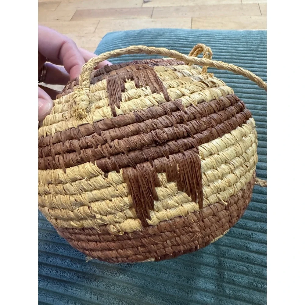 Vintage Woven‎ Southwestern Hanging Basket